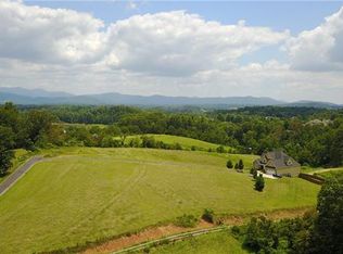 6 Enchanted Oak Ln, Alexander, NC 28701