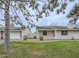 7320 Jensen Ave S, Cottage Grove, MN 55016