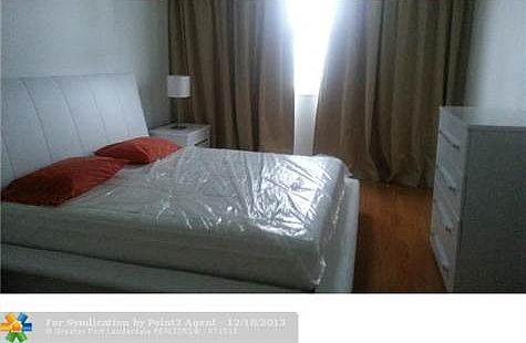 1st image of 500 Bayview Dr APT 1717