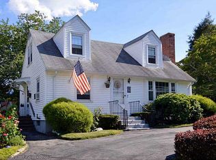 52 Belvedere St, Johnston, RI 02919