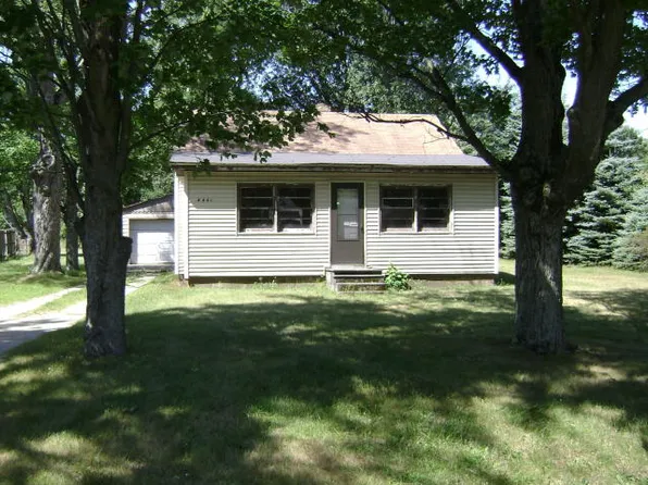 4441 S Sheridan Rd, Muskegon, MI 49444