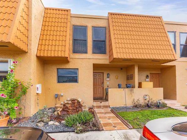 9119 Limetree Lane #169, Pembroke Pines, FL 33024