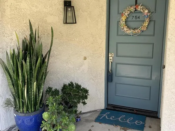 754 Island View Cir, Port Hueneme, CA 93041