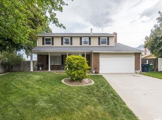 11813 S Mapleridge Cir, Sandy, UT 84094