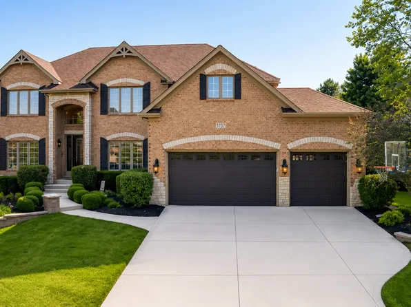 3732 Timber Creek Ln, Naperville, IL 60565