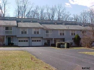 1 Toboggan Run Dr, Wellsville, PA 17365