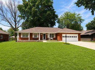 1101 SW Azure Ave, Blue Springs, MO 64015