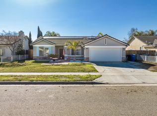 837 Bristol Cir, Lemoore, CA 93245