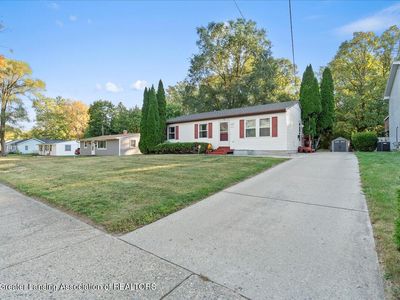 5011 Stafford Ave, Lansing, MI, 48910