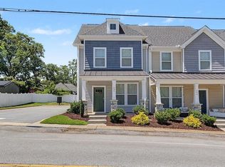 284 E Hayne St, Woodruff, SC 29388