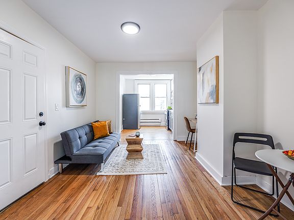 2nd image of 336 Whiton St #2