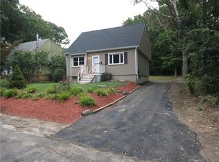 162 Berkeley Ave, Waterbury, CT 06704