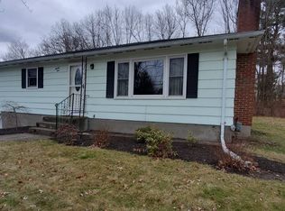 25 Ambassador Ln, Newburgh, NY 12550
