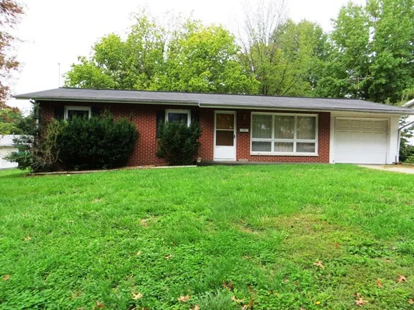 102 Cherry St, Anna, IL 62906