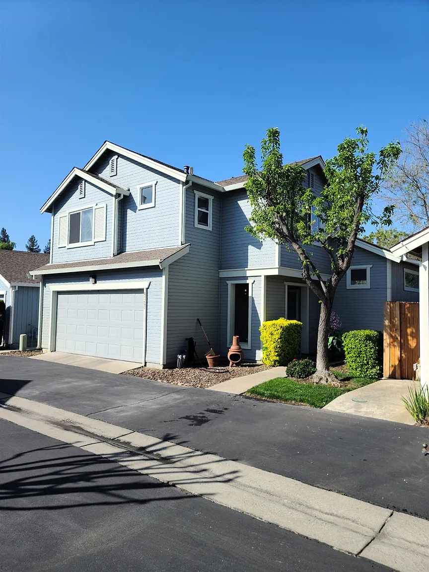 6327 Laguna Mirage Ln photo 1