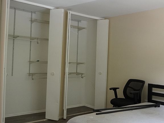 3rd image of 12669 Castile Ct