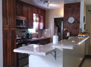 305 SW 7th St, Hallandale, FL 33009