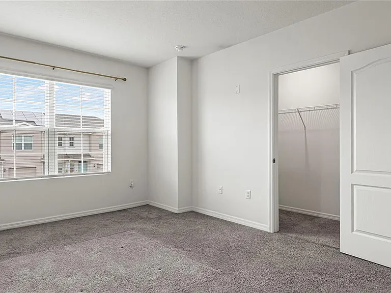 1773 Rock Elm Rd — Photo 18