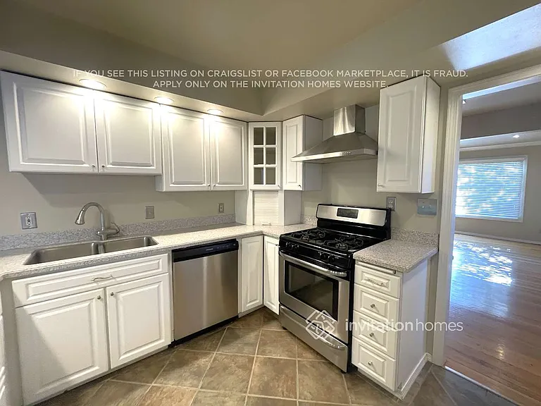 218 Summit Ave — Photo 5