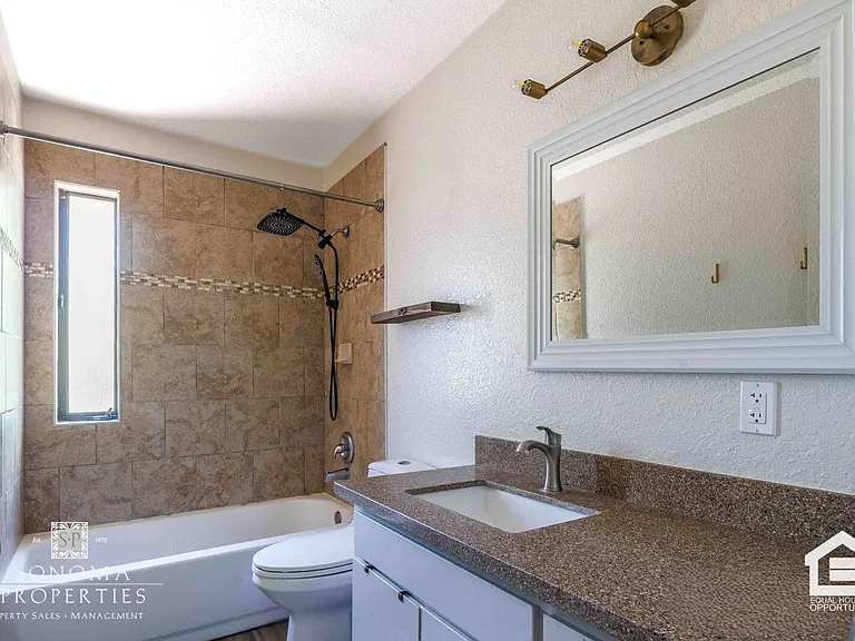 114 Melody Ct — Photo 19