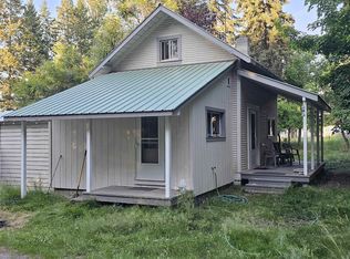 2353 Roosevelt Rd, Moyie Springs, ID 83845
