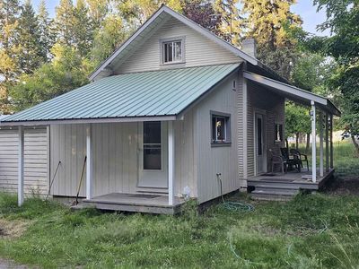 2353 Roosevelt Rd, Moyie Springs, ID, 83845