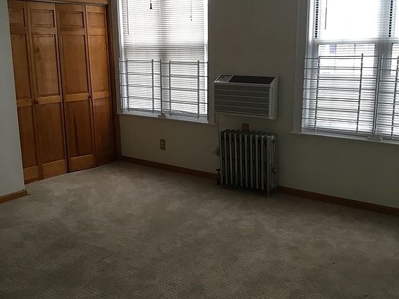 5th image of 2243 36th St