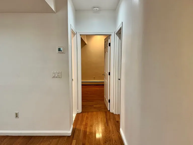 390 Riverway St #2 — Photo 11