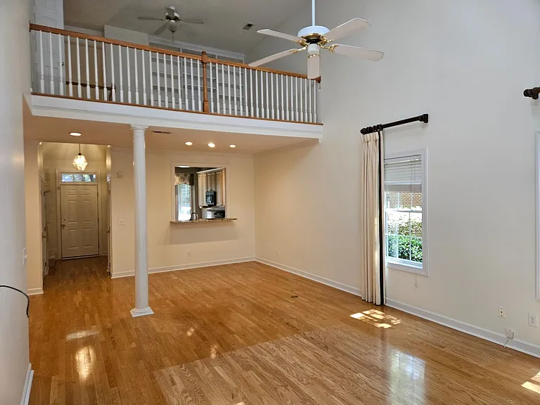3214 Philmont Dr — Photo 7