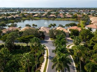 17572 Old Harmony Dr, Fort Myers, FL 33908