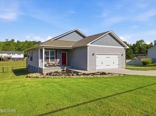 1608 Tazewell Pike, Corryton, TN 37721