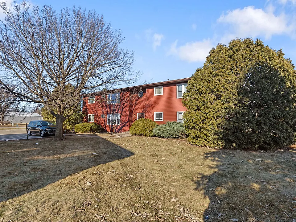 115 Knoll Rd
