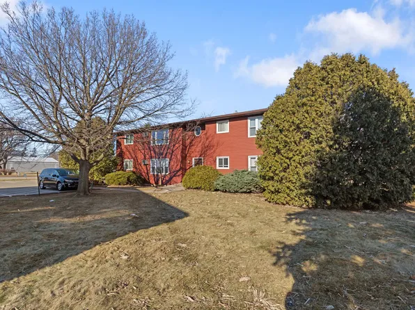 Pine Terrace Apartments, 115 Knoll Rd #464-2B, Walworth, WI 53184