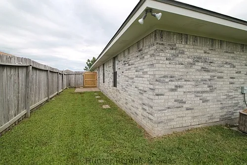 5203B Daybreak Dr Photo 1
