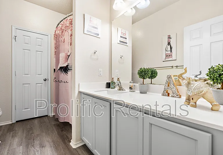 6800 Mustang Creek Rd — Photo 24
