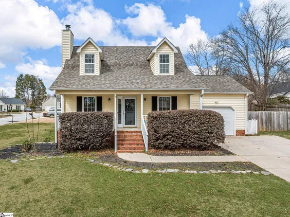 801 Dunwoody Dr, Simpsonville, SC 29681