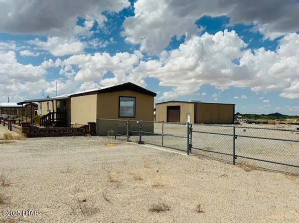44357 Cactus St, Bouse, AZ 85325