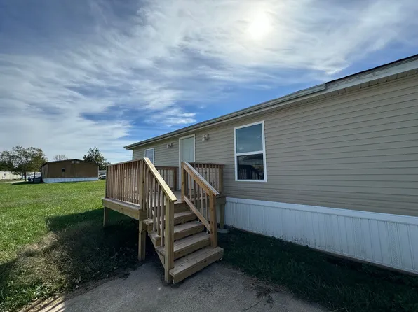 Paddock Fields Mobile Home Park, 1194 Juniper Dr #1198, Warrenton, MO 63383