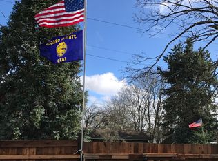 2924 Stark St, Eugene, OR 97404