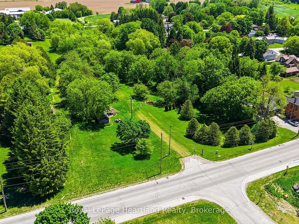 1st image of 2057 William St