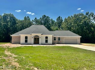 7 Bass Cv, Perkinston, MS 39573