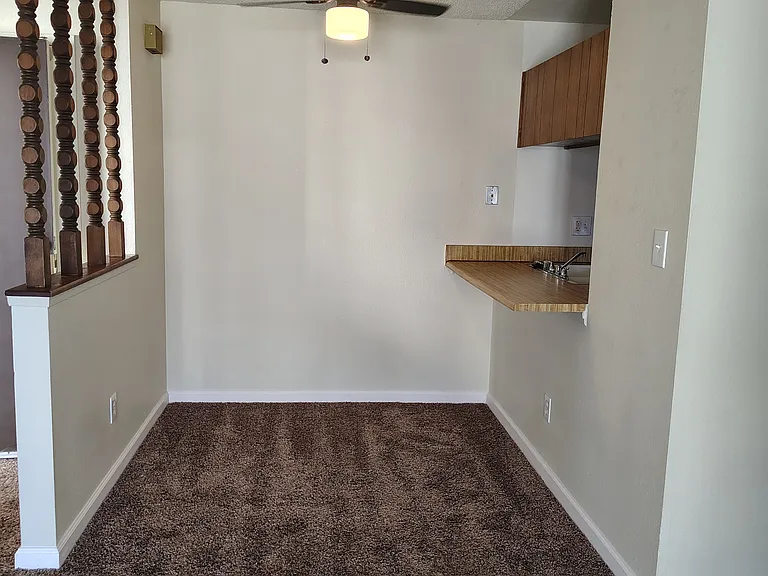 2401-12 Christmas Tree Ln #13 — Photo 9