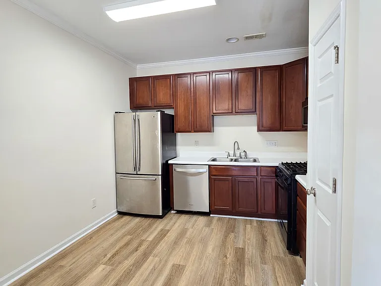 11721 Coppergate Dr #106 — Photo 7