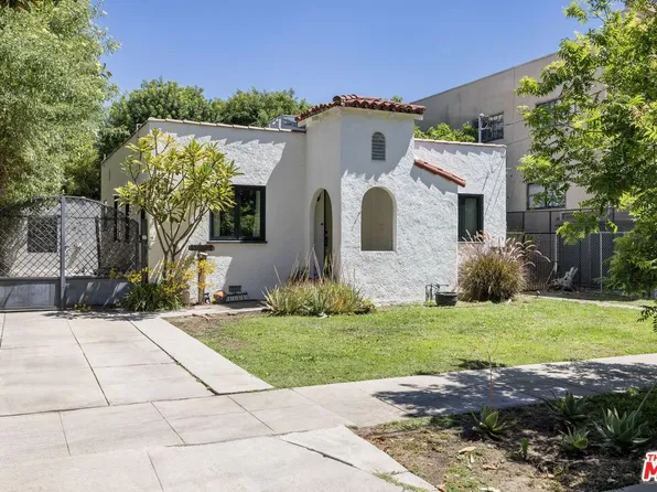 11269 La Maida St, North Hollywood, CA 91601