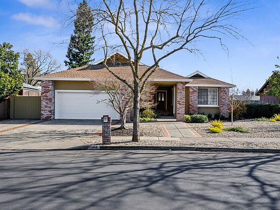 4th image of 2419 Vine Hill Drive