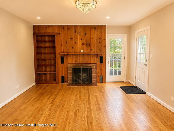 2nd image of 233 Jefferson Heights