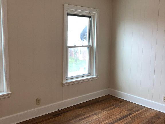 Bedroom #1