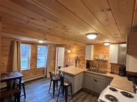 48 Elmwood Rd