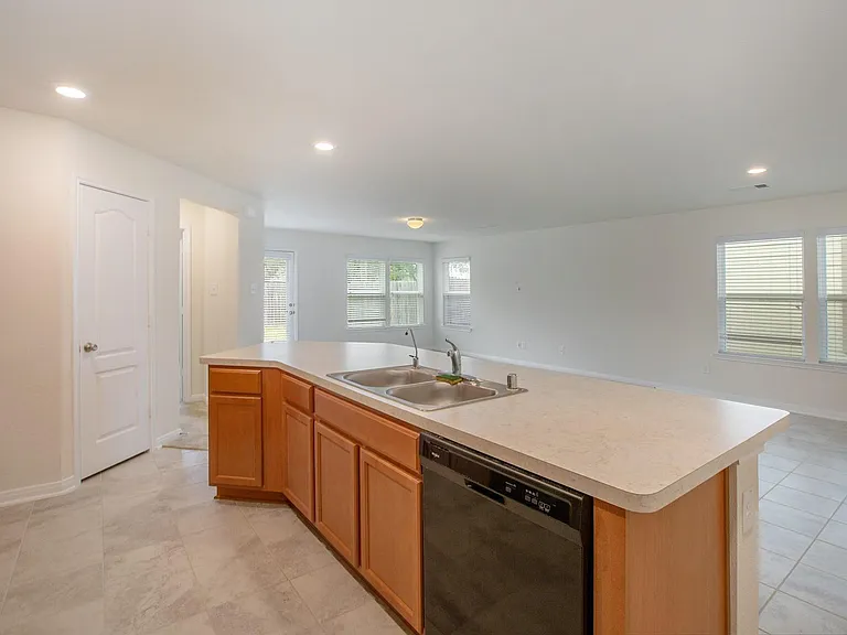 6855 Knoll Spring Way — Photo 7