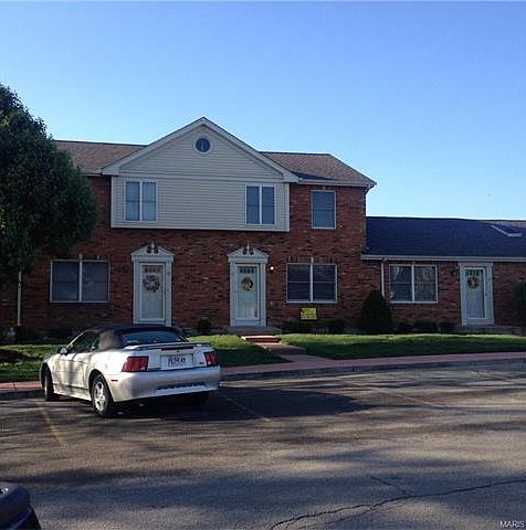 1st image of 24 Brittany Ct
